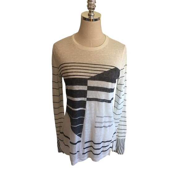 Vince Sweater Women's Size Small White Gray Geometric Light Weight Top Linen - Picture 1 of 6